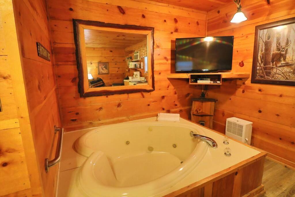 Alpine Mountain Sweetheart Cabin Jacuzzi #8 Гелен Екстер'єр фото
